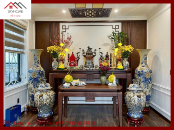 Bàn thờ có nên đặt giữa nhà và góc nhà không?